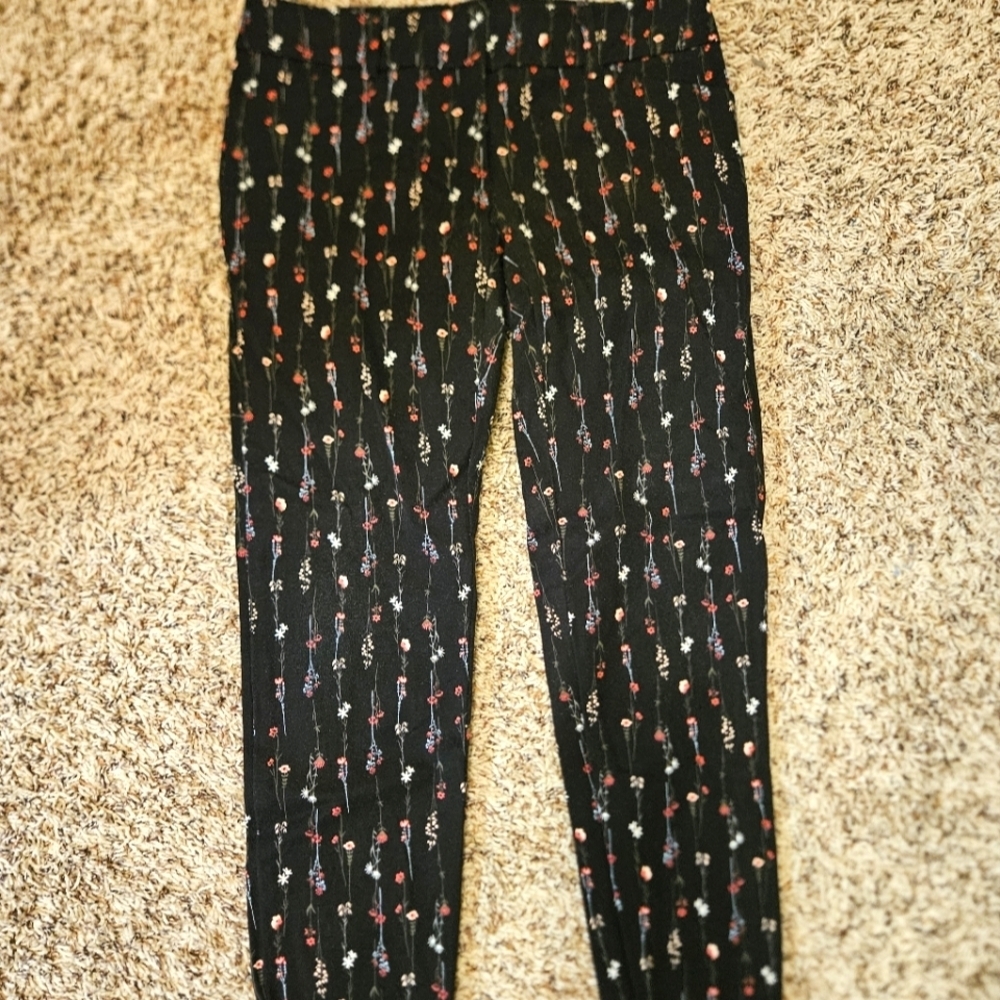 Chic Black Pants with Floral Design